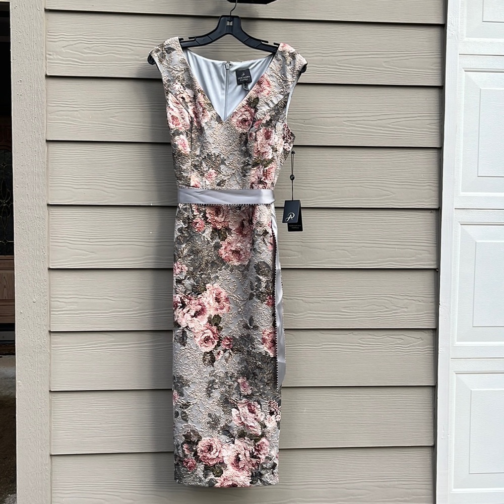 Adrianna Papell metallic Grey Gold Rose Floral dress